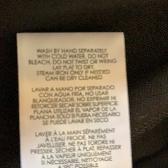 CAbi Flip Skirt Size M - Picture 6 of 8